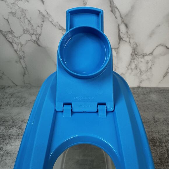 VTG Tupperware Water Pitcher Flip Top Lid Disney 101 Dalmatians 1 Quart 1990s NW - Picture 10 of 11